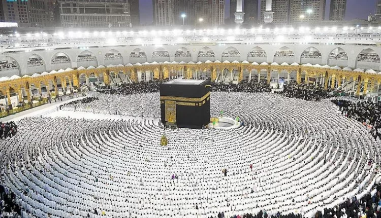 العمرة في بيت الله